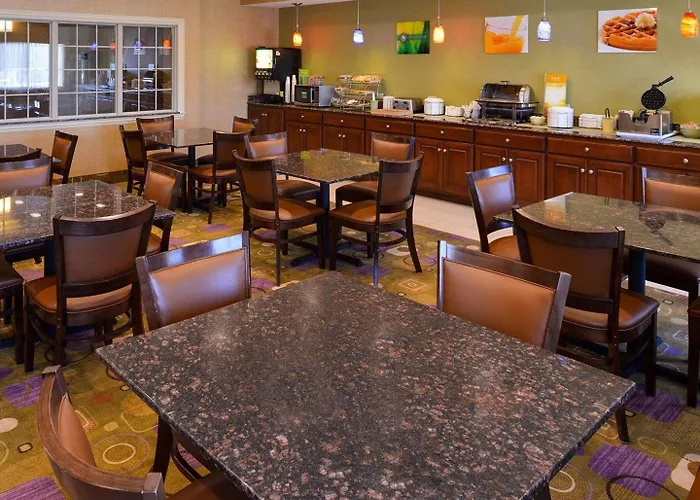 Mainstay I-80 Hotel 4*