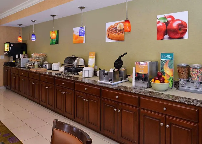 Mainstay I-80 Hotel 4*